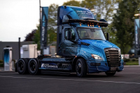 ВИДЕО: Daimler Truck представи Freightliner eCascadia със система за автономно шофиране ниво 4