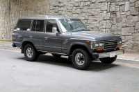 Уникален рестомод на Toyota Land Cruiser 1989: Сливане на FJ62 и FZJ80