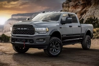 Ram представя нови лимитирани варианти Lunar Edition на HD Power Wagon и Rebel