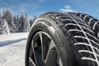 Goodyear представя нови модели UltraGrip Performance 3 за по-добра зимна безопасност