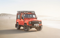 Defender V8 от Works Bespoke: нов живот за легендарния всъдеход