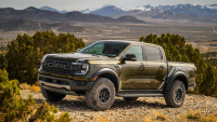 Ford Ranger Raptor 2025: идеалният избор за любителите на златни ретривъри