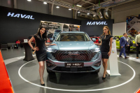 Great Wall завладя щанда на Mercedes на Софийския салон