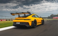 Новото Porsche 911 GT3: премиера тази седмица