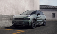 Lynk & Co 01: луксозният plug-in хибриден