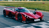 Прагата Bohema чупи рекорд на Top Gear