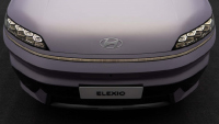 Hyundai обеща да запази бутоните, но този автомобил е изцяло за екрани